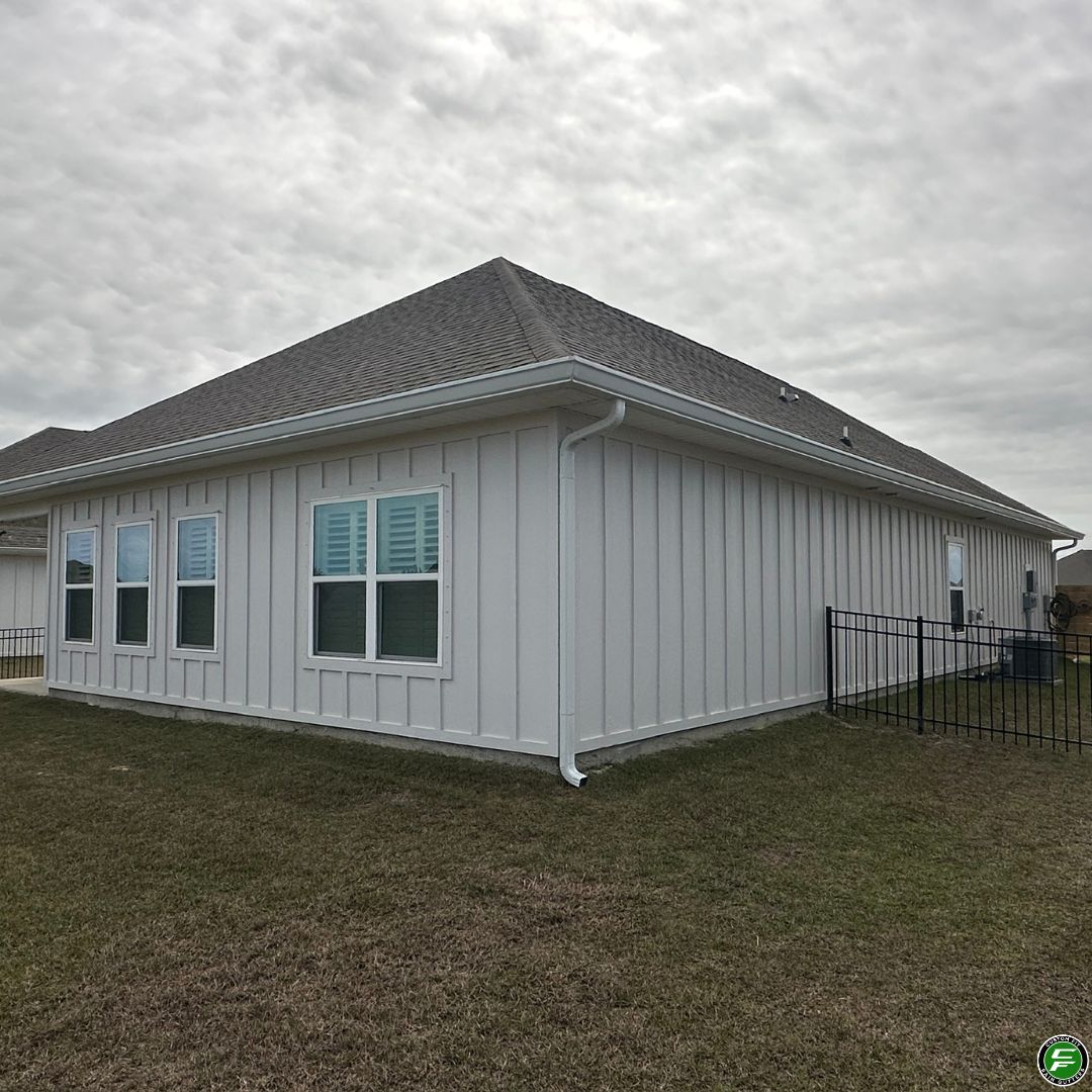  7-inch gutter installation in Craft Farms, Gulf Shores, AL.